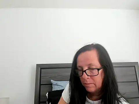 Snapshot of peachgoddess chatting on September 2025 04:01:02 PM peachgoddess online show from September 2025 04:01:02 PM