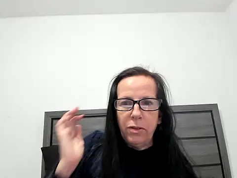 Snapshot of peachgoddess chatting on November 2025 01:00:01 PM peachgoddess online show from November 2025 01:00:01 PM