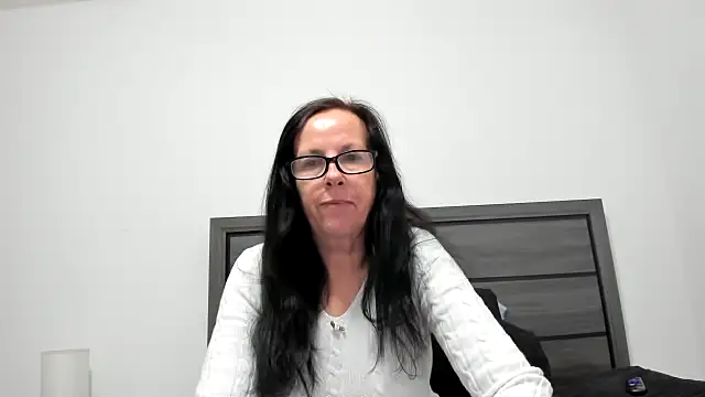 Snapshot of peachgoddess chatting on November 2025 01:00:02 PM peachgoddess online show from November 2025 01:00:02 PM