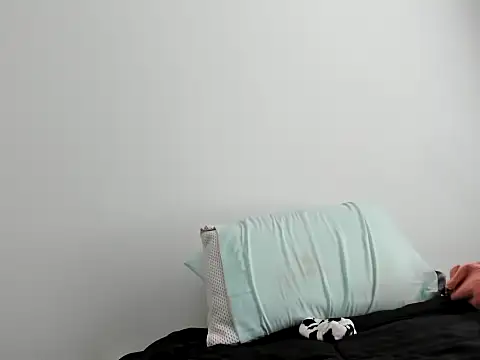 peachgoddess online show from April 2026 01:38:02 PM