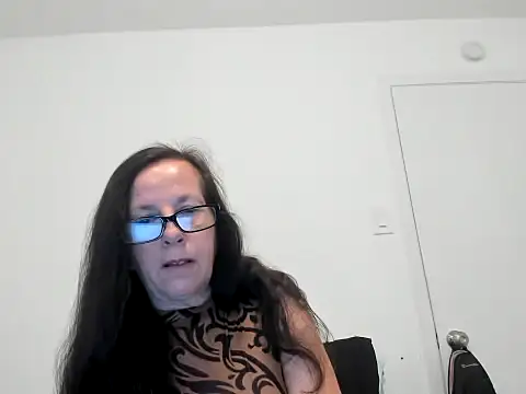 peachgoddess online show from June 2026 01:14:01 PM