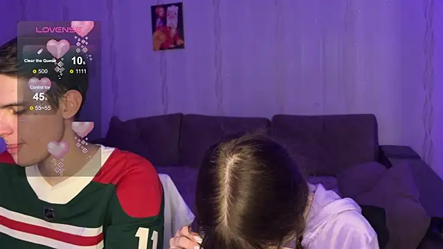 Romanhavesweetydick777 online show from November 2025 05:45:01 PM