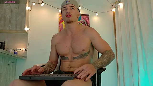 Ryannblue07 online show from October 2025 12:56:02 AM