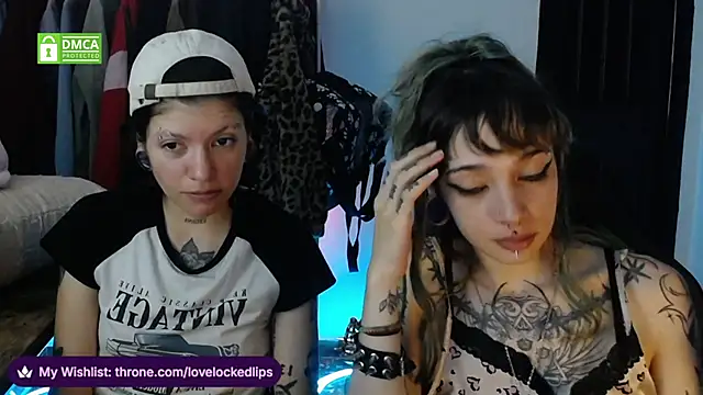 lovelockedlips online show from May 2026 03:20:02 PM
