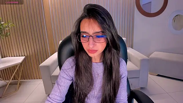 LarisaSmirnov online show from October 2025 05:37:02 AM