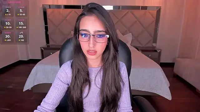 LarisaSmirnov online show from November 2025 05:52:02 AM