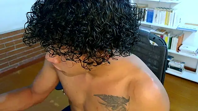 Snapshot of Aronbbc chatting on January 2026 09:53:02 PM Aronbbc online show from January 2026 09:53:02 PM