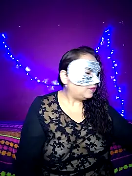 Snapshot of Pequitas_sexi chatting on January 2026 06:17:02 AM Pequitas sexi online show from January 2026 06:17:02 AM