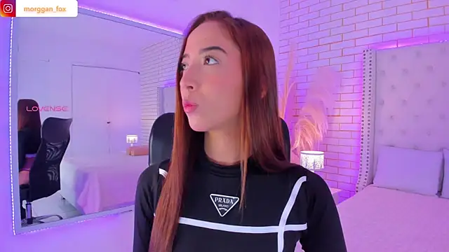 Morggan Fox  online show from September 2025 02:11:02 AM