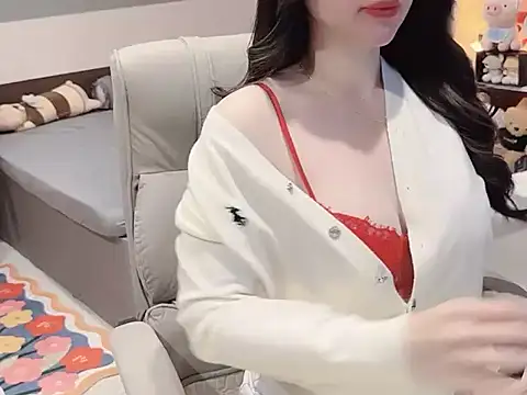 Snapshot of Nabiii6868 chatting on February 2026 04:00:02 PM Nabiii6868 online show from February 2026 04:00:02 PM