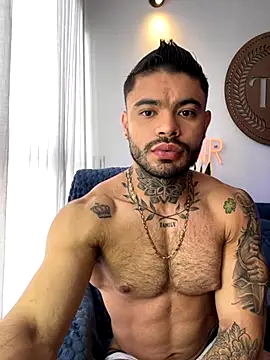 Snapshot of thiagoferrari2 chatting on October 2025 01:01:01 PM thiagoferrari2 online show from October 2025 01:01:01 PM