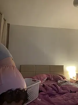 Natasha Cameron22 online show from April 2026 08:37:01 PM