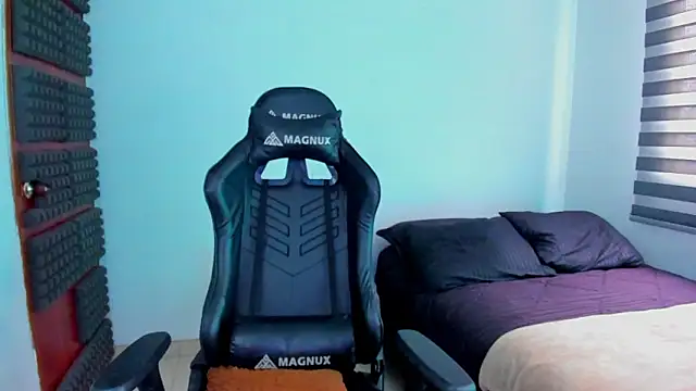 hannarusso online show from March 2026 08:02:02 PM