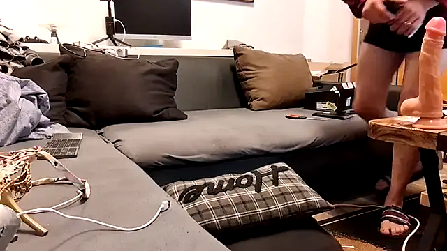 AlessiaTVFussfee online show from April 2026 04:46:02 AM