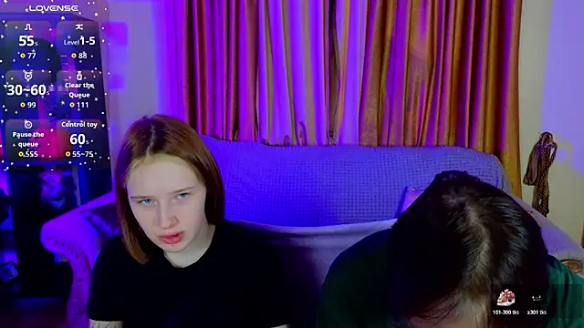 Snapshot of Tara_Lawson chatting on November 2025 11:49:01 AM Tara Lawson online show from November 2025 11:49:01 AM