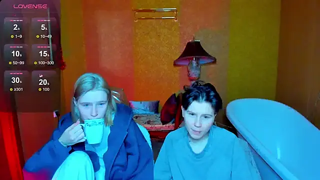 Snapshot of Tara_Lawson chatting on January 2026 04:07:02 AM Tara Lawson online show from January 2026 04:07:02 AM