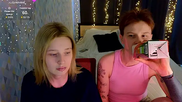 Snapshot of Tara_Lawson chatting on March 2026 12:00:02 PM Tara Lawson online show from March 2026 12:00:02 PM