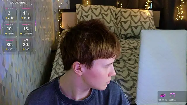 Snapshot of Tara_Lawson chatting on April 2026 01:41:01 PM Tara Lawson online show from April 2026 01:41:01 PM