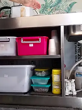 Snapshot of emiliemilf chatting on October 2025 08:18:01 PM emiliemilf online show from October 2025 08:18:01 PM