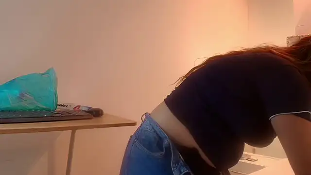 Lia adamsss online show from April 2026 03:33:02 AM