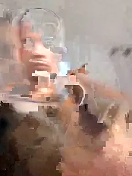 Snapshot of HenriquePhn chatting on March 2026 12:06:01 AM HenriquePhn online show from March 2026 12:06:01 AM