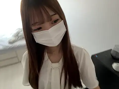 Snapshot of yunayuna_1231 chatting on November 2025 11:18:02 PM yunayuna 1231 online show from November 2025 11:18:02 PM