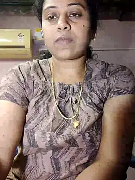 JENNIFERtamil online show from November 2025 01:02:02 PM