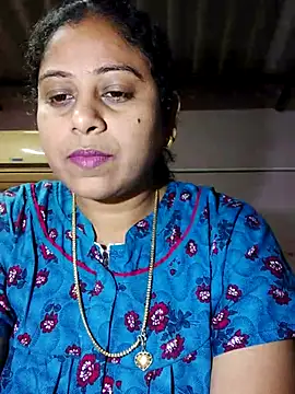 JENNIFERtamil online show from January 2026 01:05:02 PM