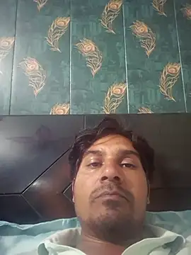 Snapshot of johnny8731 chatting on October 2025 02:12:01 PM johnny8731 online show from October 2025 02:12:01 PM