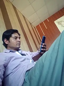 johnny8731 online show from March 2026 07:19:02 AM