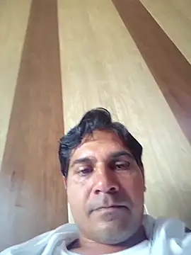 Snapshot of johnny8731 chatting on May 2026 06:18:02 AM johnny8731 online show from May 2026 06:18:02 AM