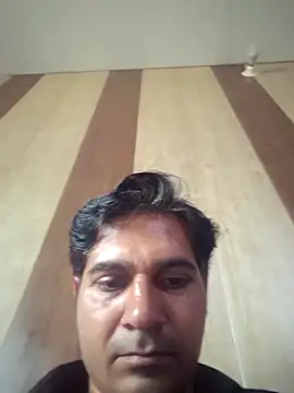 Snapshot of johnny8731 chatting on May 2026 05:02:01 AM johnny8731 online show from May 2026 05:02:01 AM