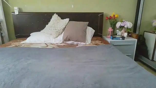 Angelika Ann online show from April 2026 07:55:03 AM