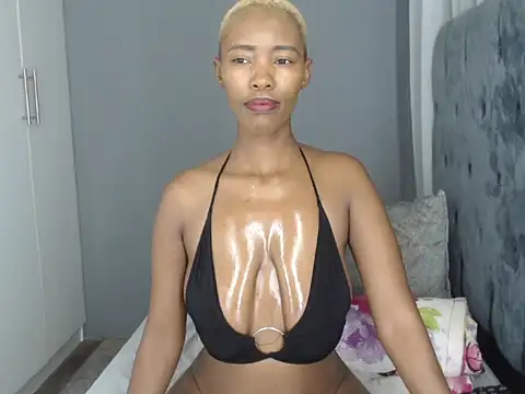 PREGGYGODESS online show from February 2026 07:13:02 PM