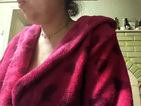 mimi19820 online show from April 2026 09:39:33 PM