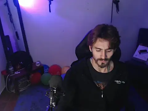 Aaron malikk online show from September 2025 03:12:01 AM