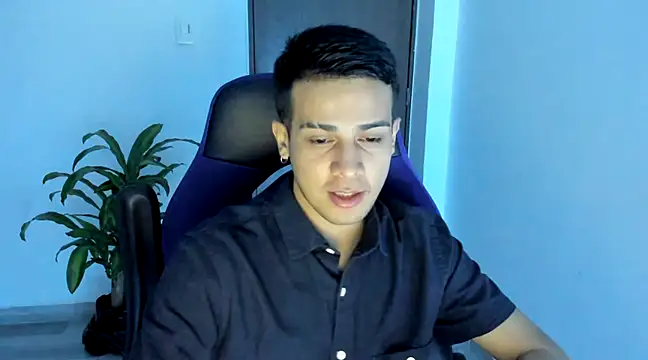 Snapshot of abel_bigcok chatting on March 2025 07:15:01 AM abel bigcok online show from March 2025 07:15:01 AM