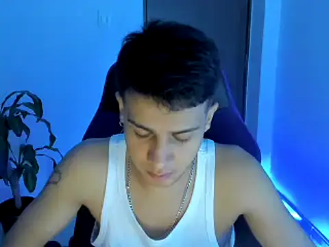 Snapshot of abel_bigcok chatting on November 2025 01:27:01 AM abel bigcok online show from November 2025 01:27:01 AM