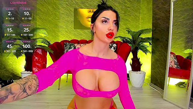 IzabelaTessa online show from March 2026 08:23:01 PM