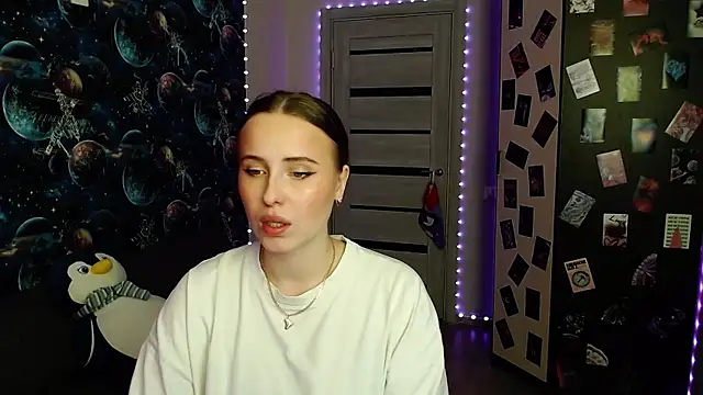 Snapshot of BarbiePieer chatting on December 2025 10:46:01 AM BarbiePieer online show from December 2025 10:46:01 AM