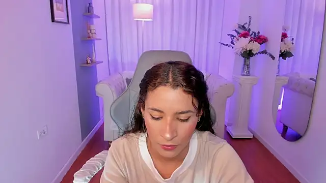 hanna mils online show from June 2026 03:24:02 AM