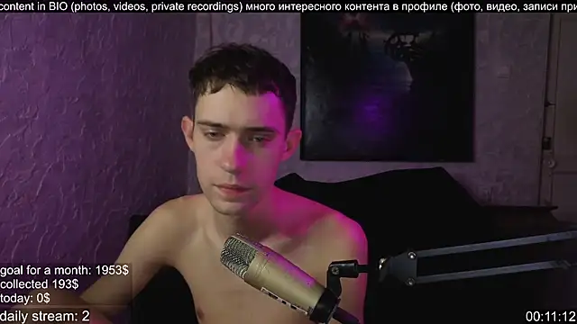 Snapshot of w0rkman chatting on October 2025 12:52:01 AM w0rkman online show from October 2025 12:52:01 AM