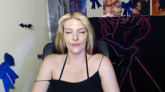 VanessaRey  online show from July 2026 06:15:01 AM