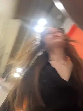 MilaBee online show from March 2026 11:27:01 AM