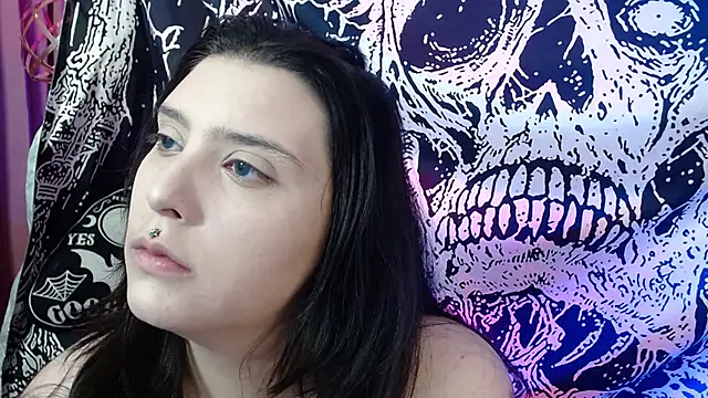 mikaskullcs online show from July 2026 10:27:01 PM