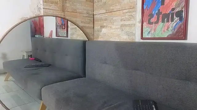 Amadamilf1980 online show from April 2026 08:15:01 PM