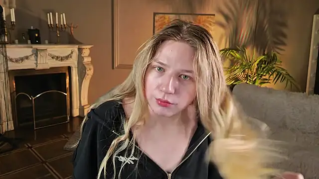 Snapshot of Jes_Solar chatting on May 2026 09:45:01 PM Jes Solar online show from May 2026 09:45:01 PM