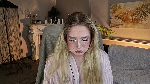Jes Solar online show from June 2026 09:01:02 PM