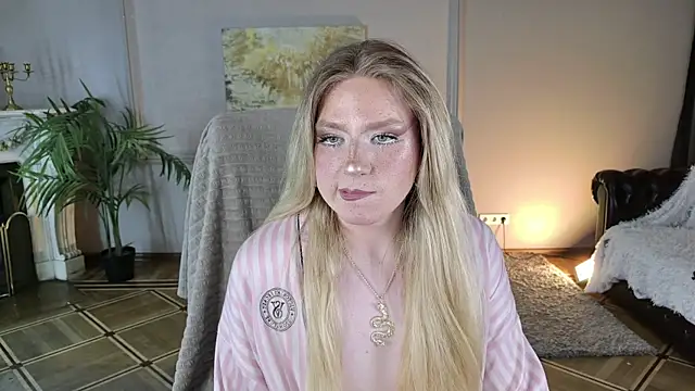 Jes Solar online show from July 2026 08:52:02 PM