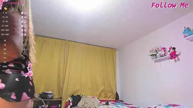 Snapshot of mailyn_baker chatting on October 2025 11:38:01 PM mailyn baker online show from October 2025 11:38:01 PM